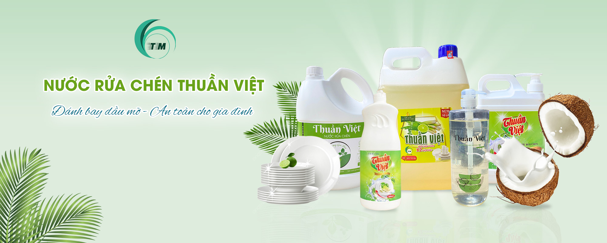 Banner nước rửa chén Thuần Việt chiết xuất dừa và chanh, an toàn cho gia đình, đánh bay dầu mỡ hiệu quả