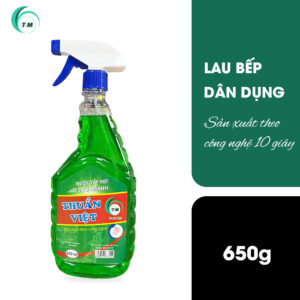 : Nước tẩy rửa dầu mỡ nhà bếp 650g Thuần Việt, làm sạch nhanh, an toàn cho bề mặt bếp.