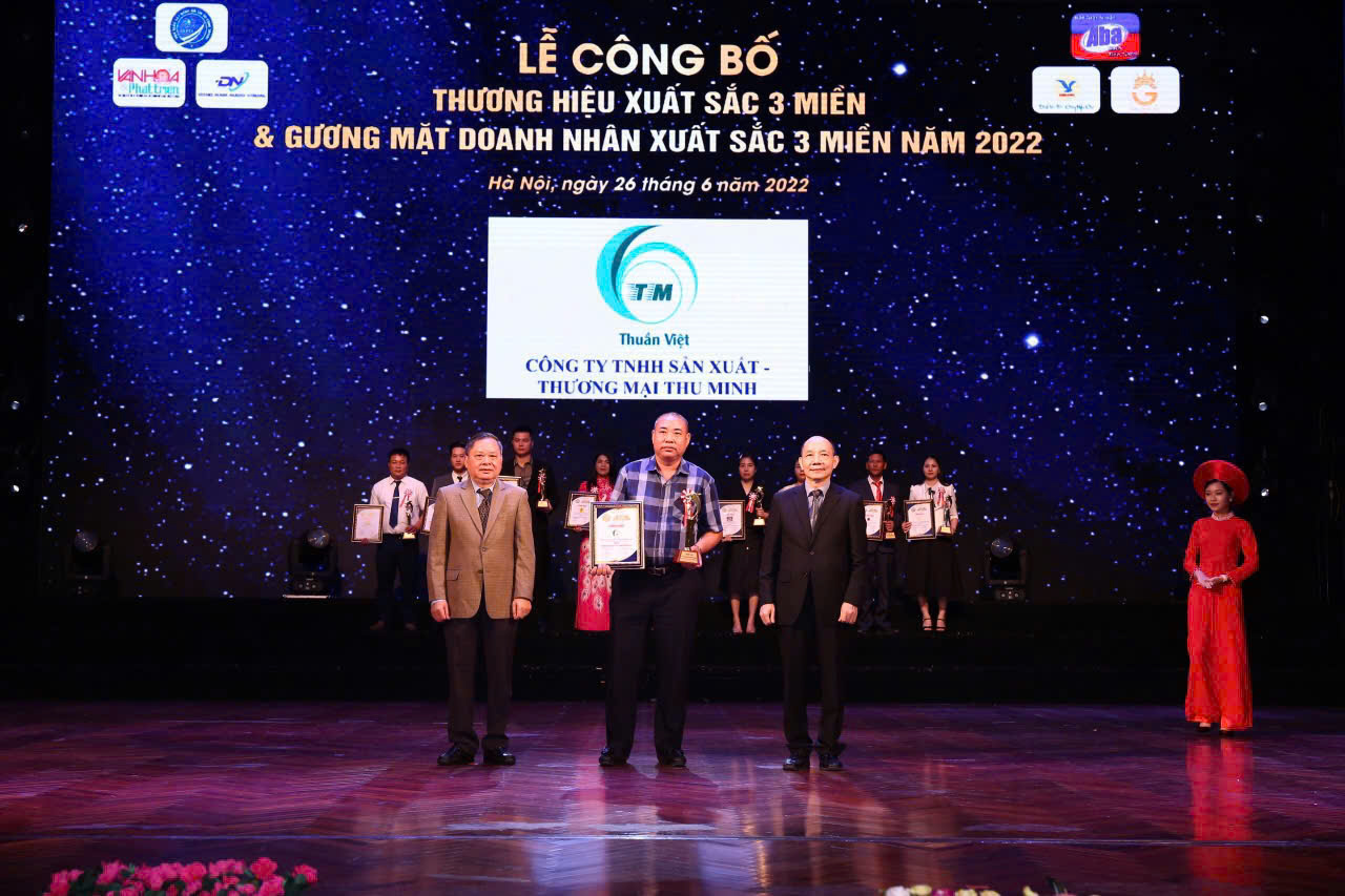 Thuần Việt đạt danh hiệu "Thương hiệu xuất sắc 3 miền"